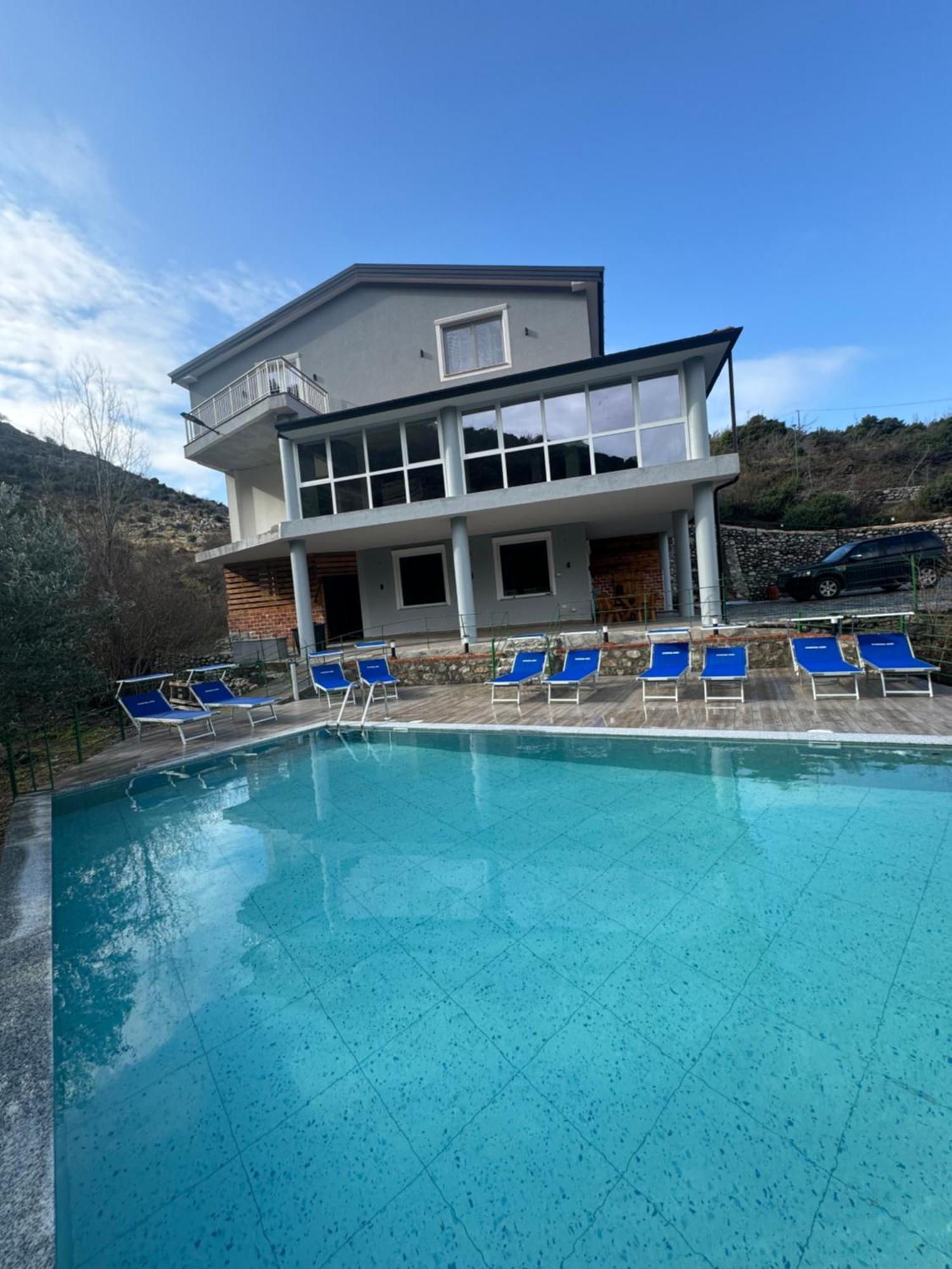 Qyteza Guest House & Camping Shkoder Bagian luar foto