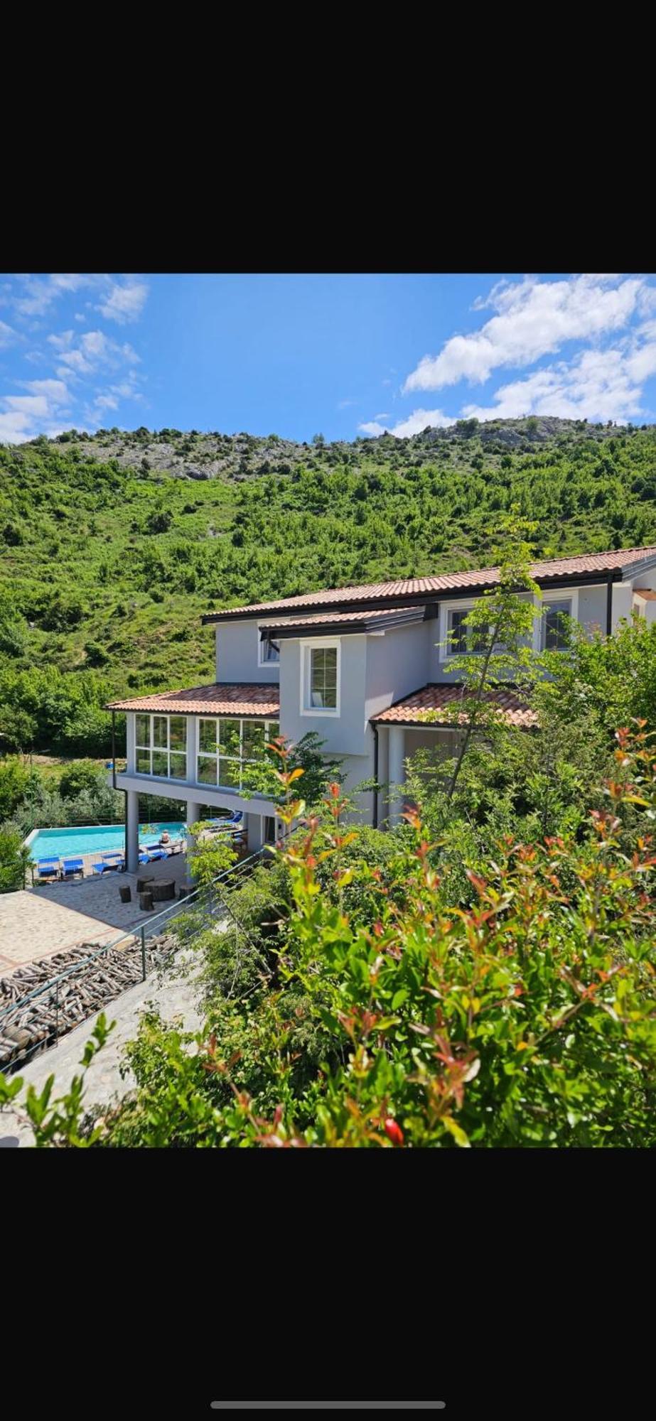 Qyteza Guest House & Camping Shkoder Bagian luar foto